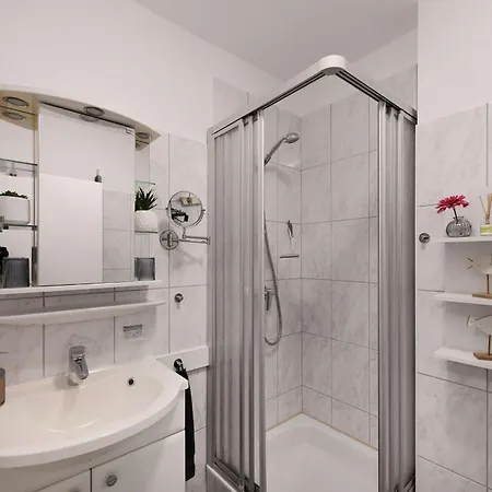 Apartment Haus Bahnhofstrasse 11a 7 *