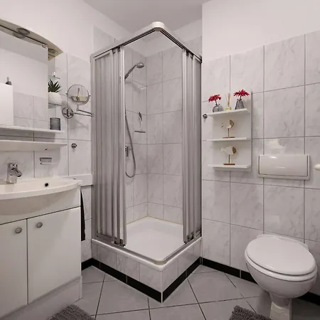 Haus Bahnhofstrasse 11a 7 Apartment *